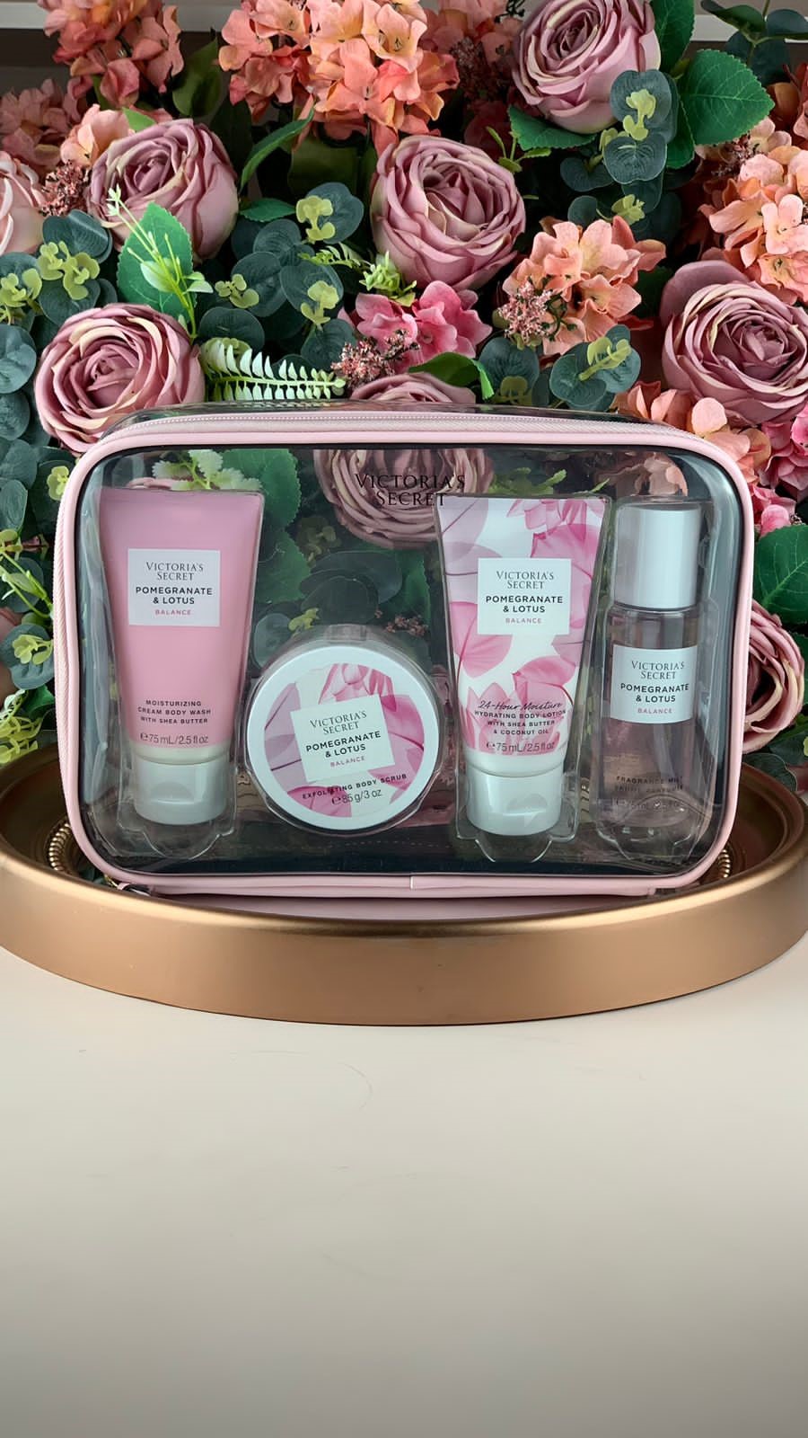 Victoria's Secret Pomegranate & Lotus Balance é uma fragrância floral -  ClauMixx Presentes Criativos
